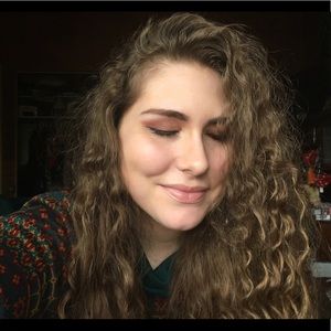 Meet your Posher, Sierra